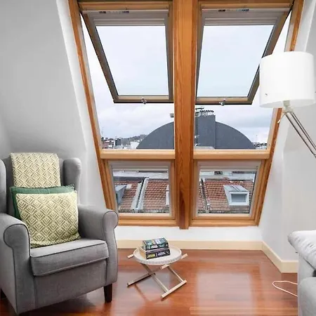 Atico Centro 3, Ac, Luz Y Comodidad