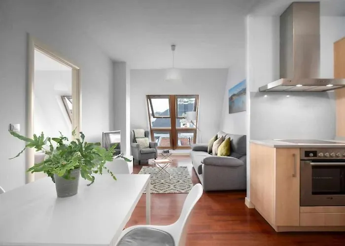 Apartamento ático Centro 3, Ac, Luz Y Comodidad *