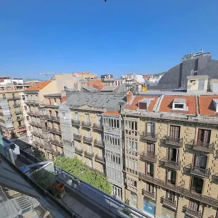 Atico Centro 3, Ac, Luz Y Comodidad